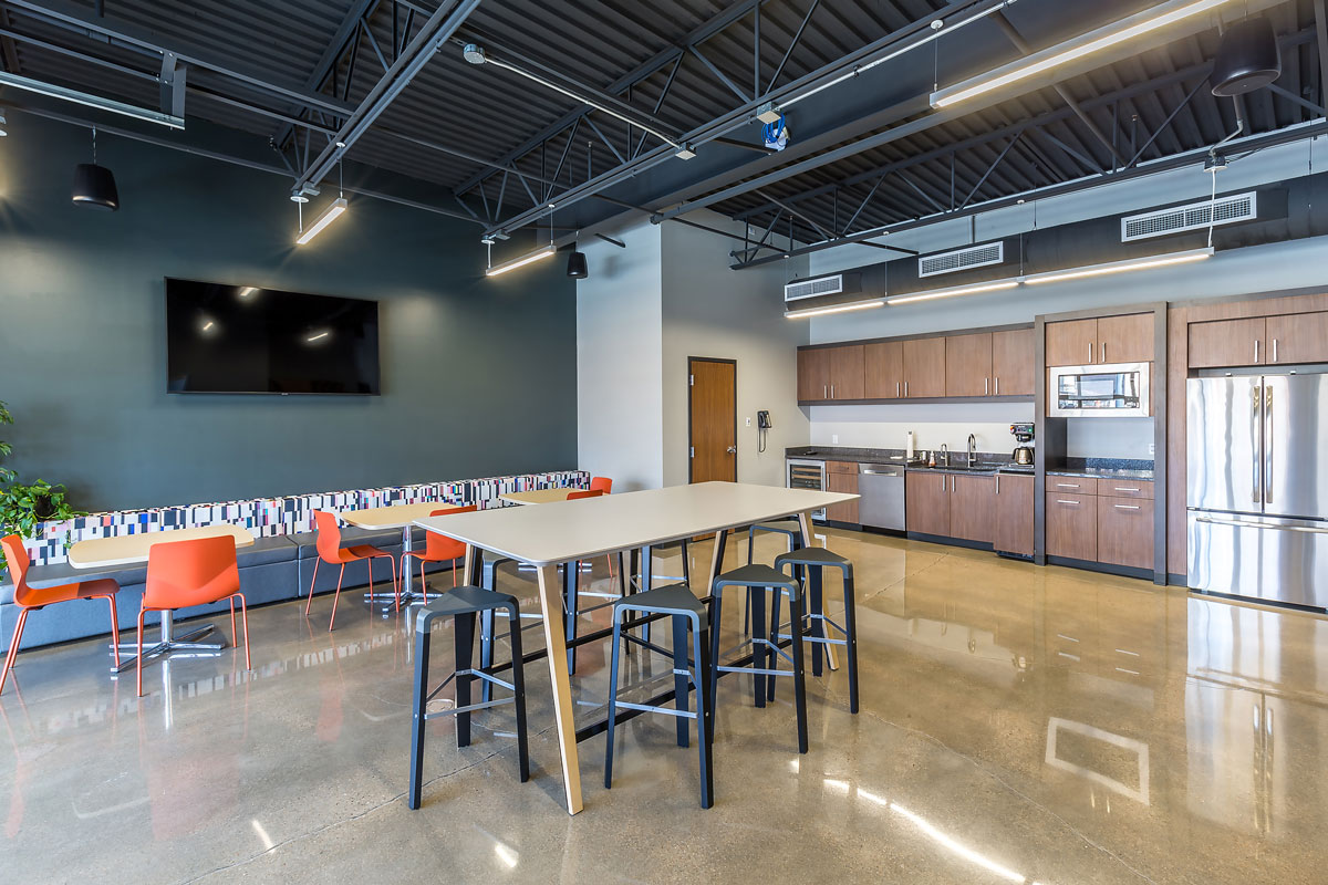 Martin Pringle Law — Dining