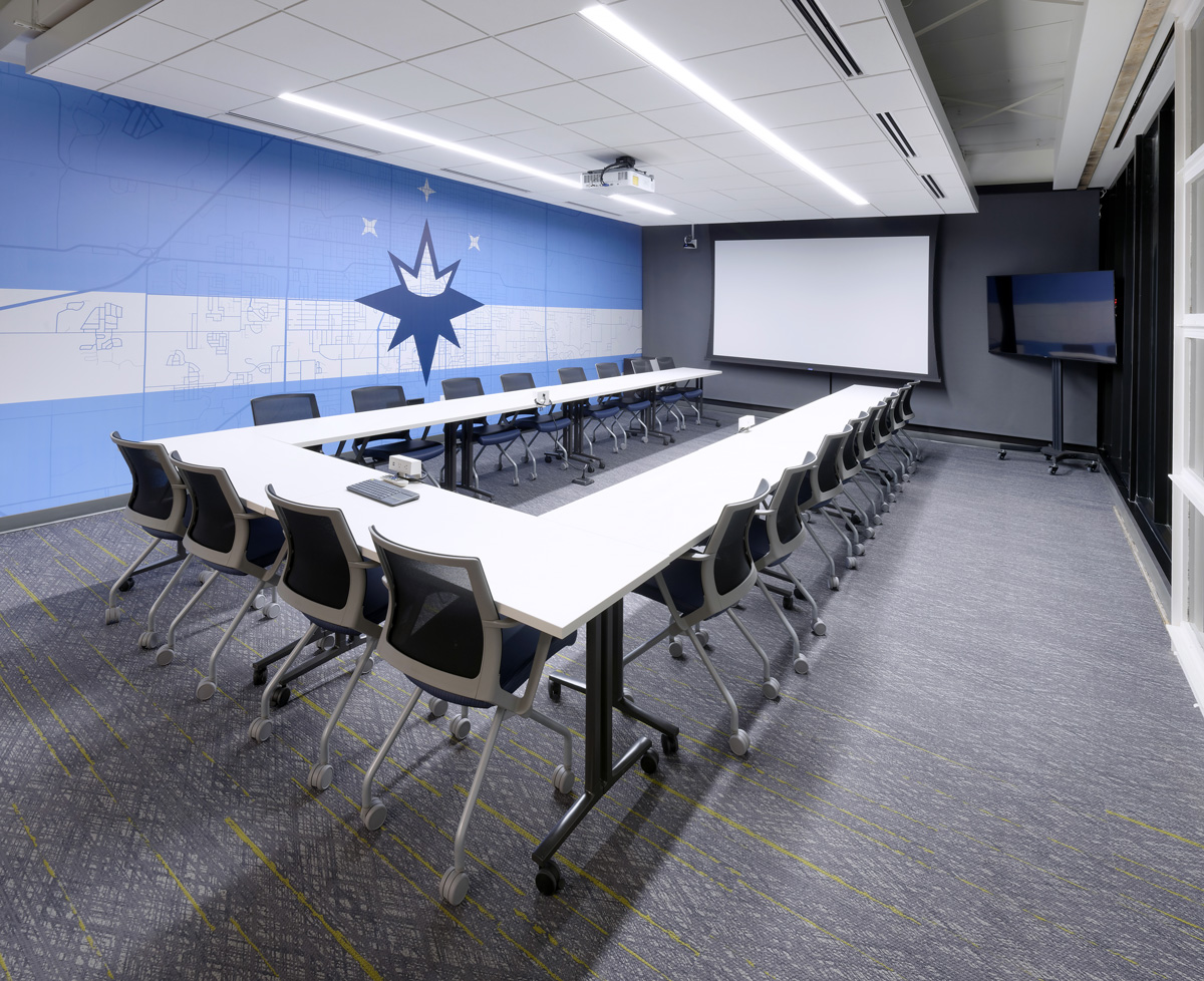 Paragon Architecture — Conference Room