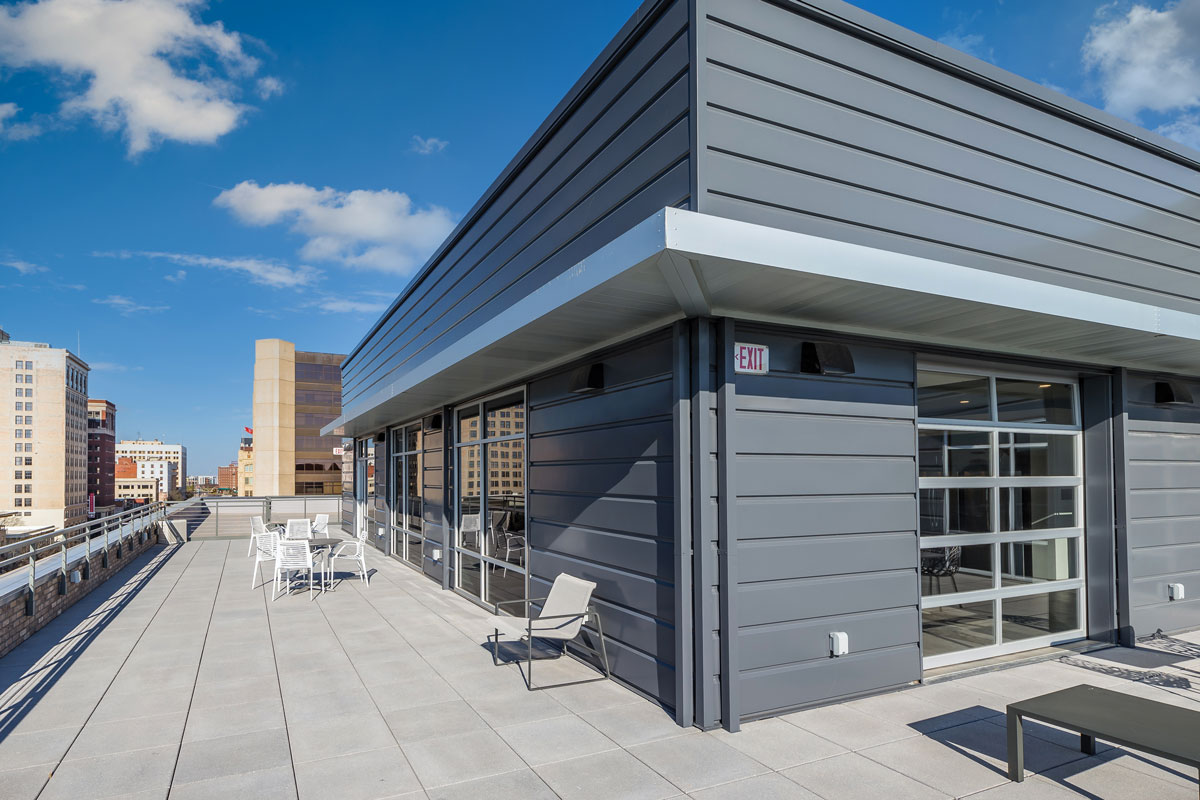 IMA Financial — Exterior